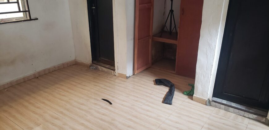 Pop hostel Available around Alalga