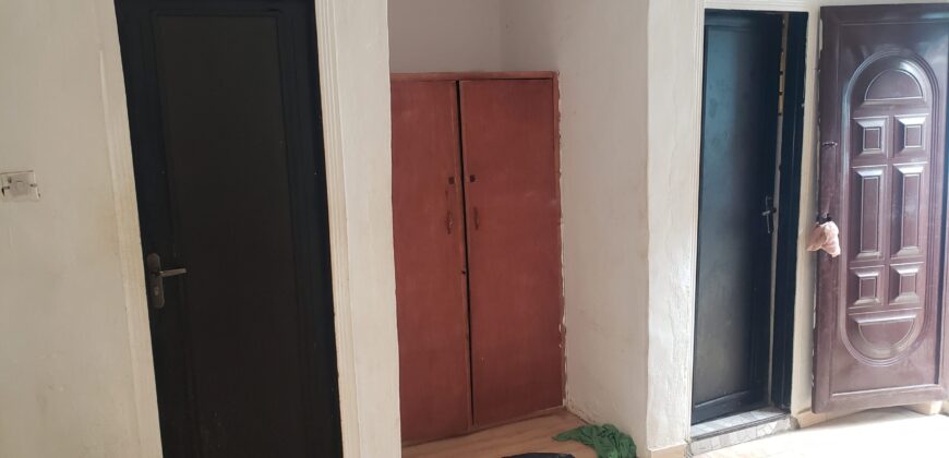 Pop hostel Available around Alalga