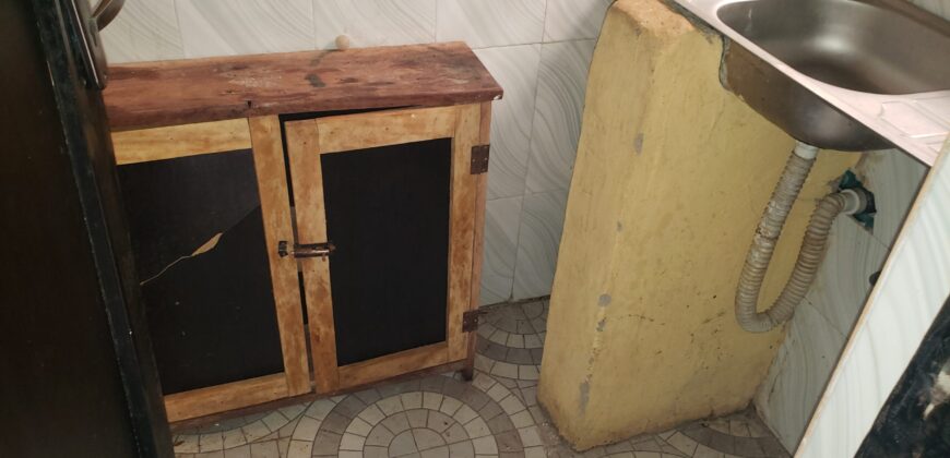 Pop hostel Available around Alalga