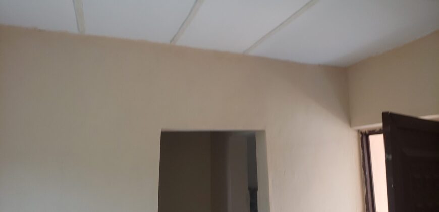 Spacious Hostel At Liberation Side