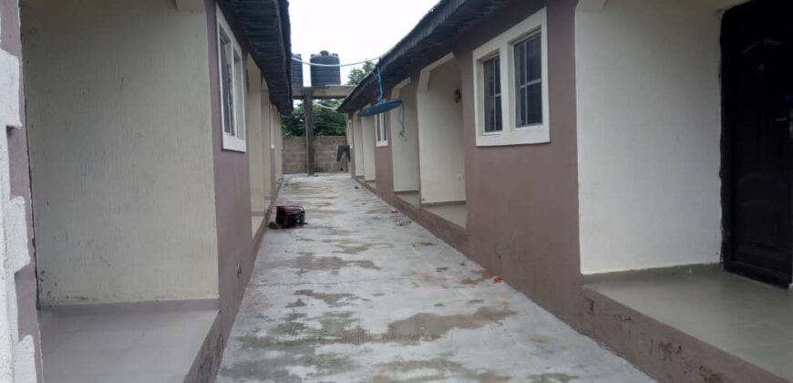 20, rooms Sefcon for sale Along Yidi Road Malete Kwasu