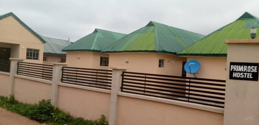 Kwasu 21 Rooms Sefcon Hostel On 2plots of Land For Sale in Malete