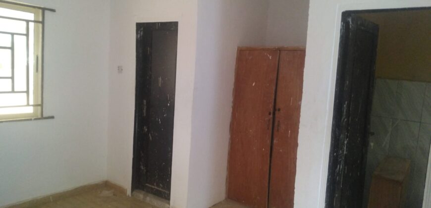 Pop hostel Available around Alalga