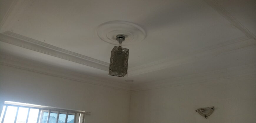 Standard POP Hostel At Ayobami