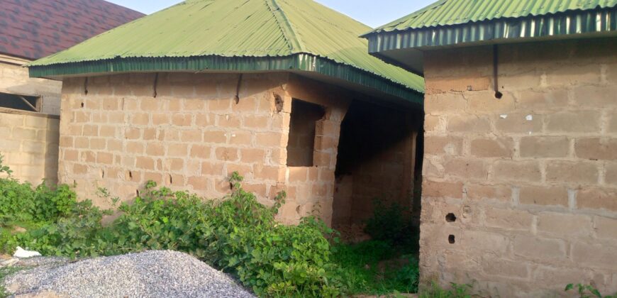 10 units of Uncompleted Self-contained for Sale at Kwasu