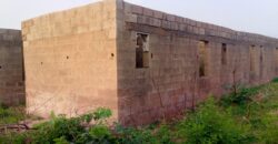 8 and 4 rooms of Room and Parlour and 2Bedroom Flat