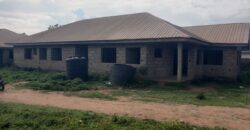 Uncompleted 18 rooms selfcon for sale on 4plot of land