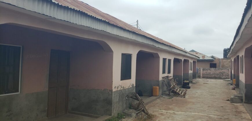 10 Rooms Self-Contained for Sale in Kwasu