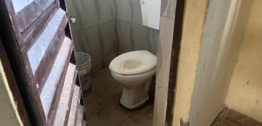 Hostel available around Millionaire